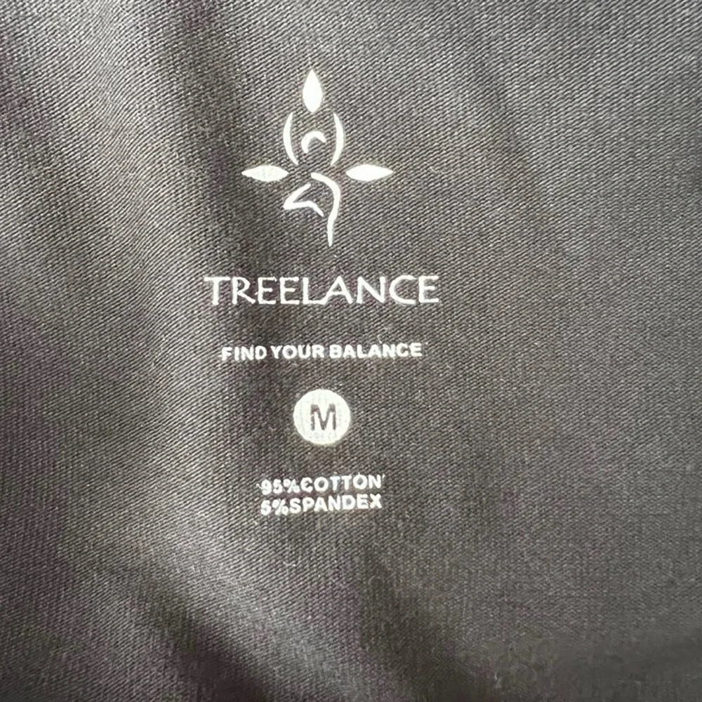 NWT Treelance Black Yoga Tank Top Size M - Picture 3 of 4